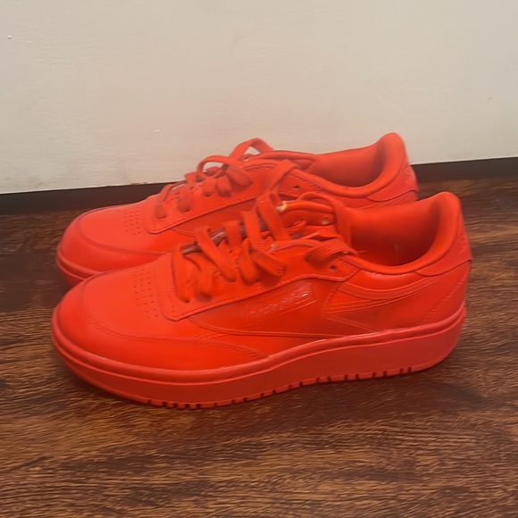 Cardi Reebok Sneakers - Picture 2 of 4